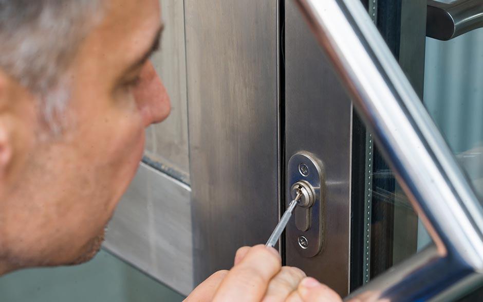 ouverture de porte blindée serrure cassée Igny